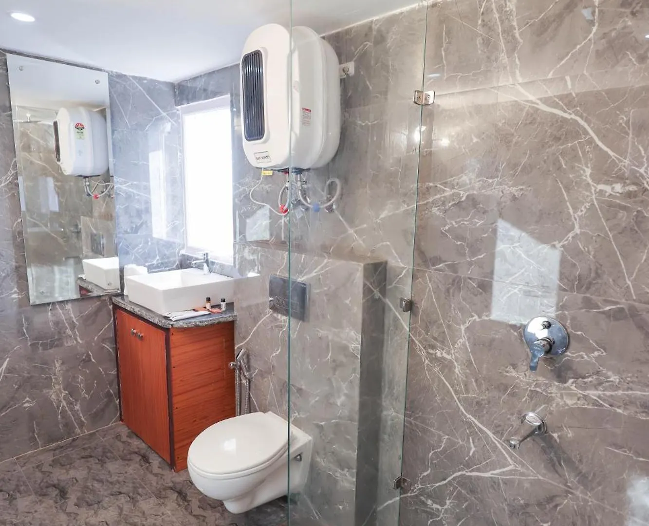 Hotel White Castle Shimla 4*,