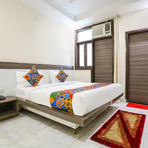 https://oyo-23299-hotel-royal-orbit.top-gurgaonhotels.com